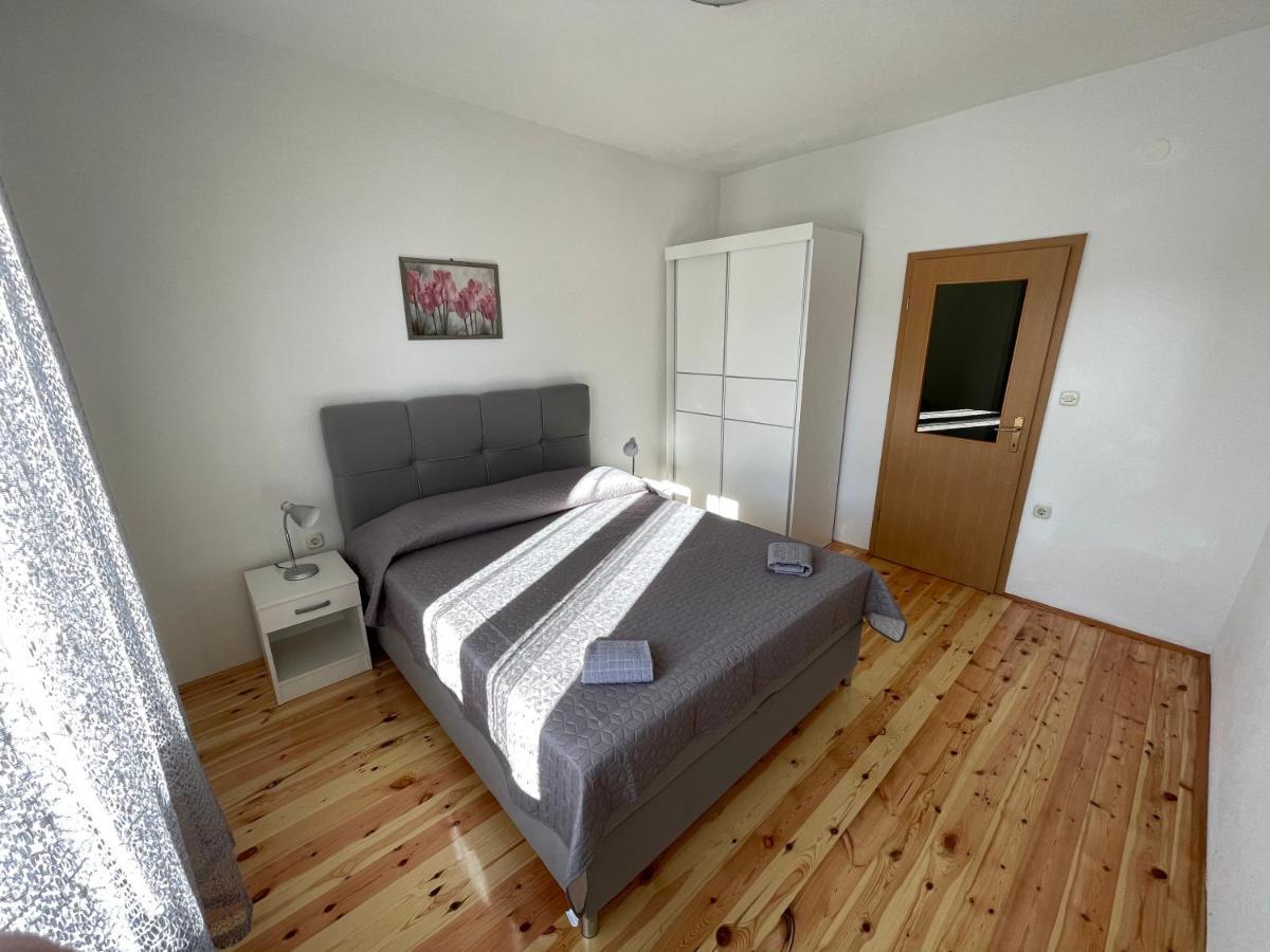 Ivan I Matej Apartments บลัตเซ ภายนอก รูปภาพ