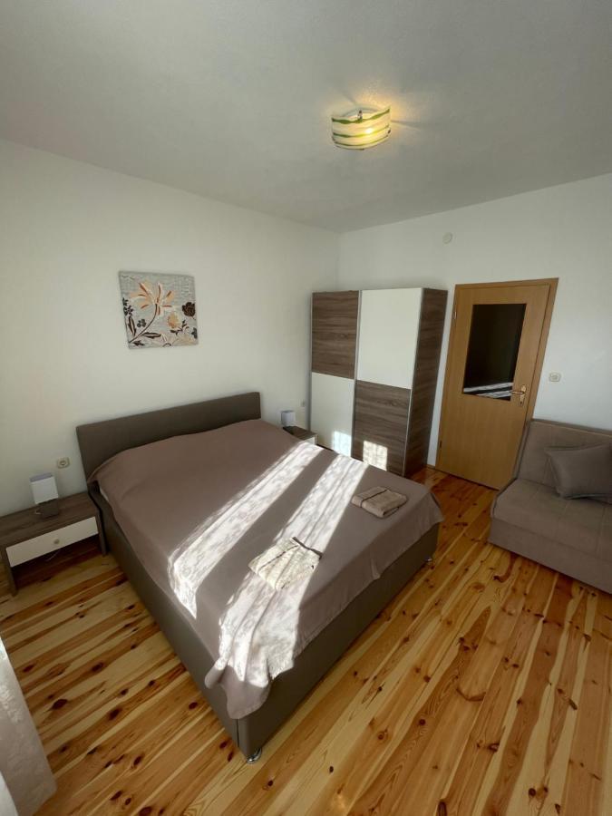 Ivan I Matej Apartments บลัตเซ ภายนอก รูปภาพ