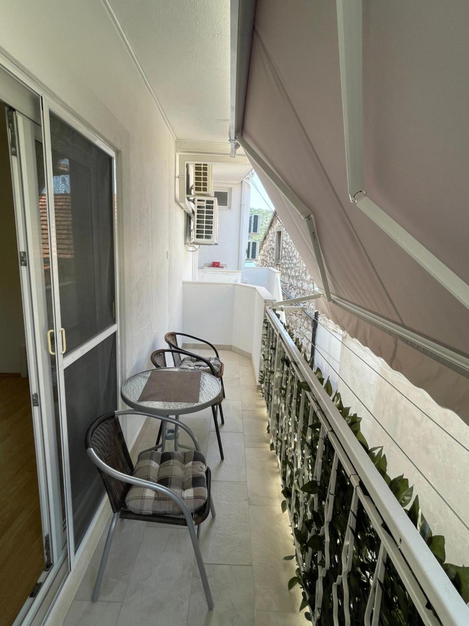Ivan I Matej Apartments บลัตเซ ภายนอก รูปภาพ