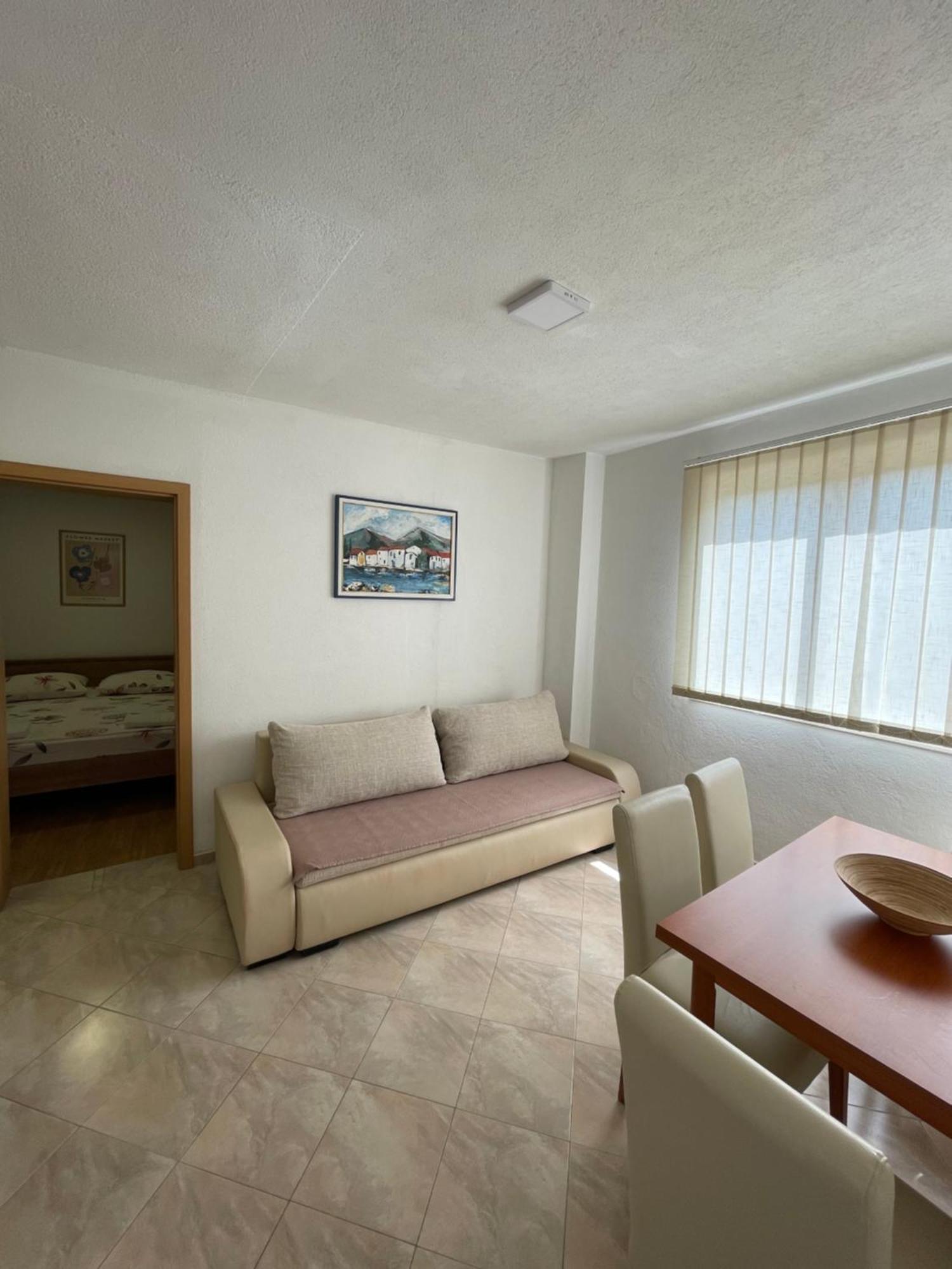 Ivan I Matej Apartments บลัตเซ ภายนอก รูปภาพ