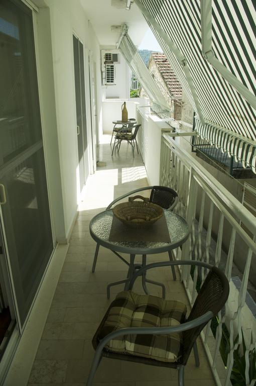 Ivan I Matej Apartments บลัตเซ ภายนอก รูปภาพ